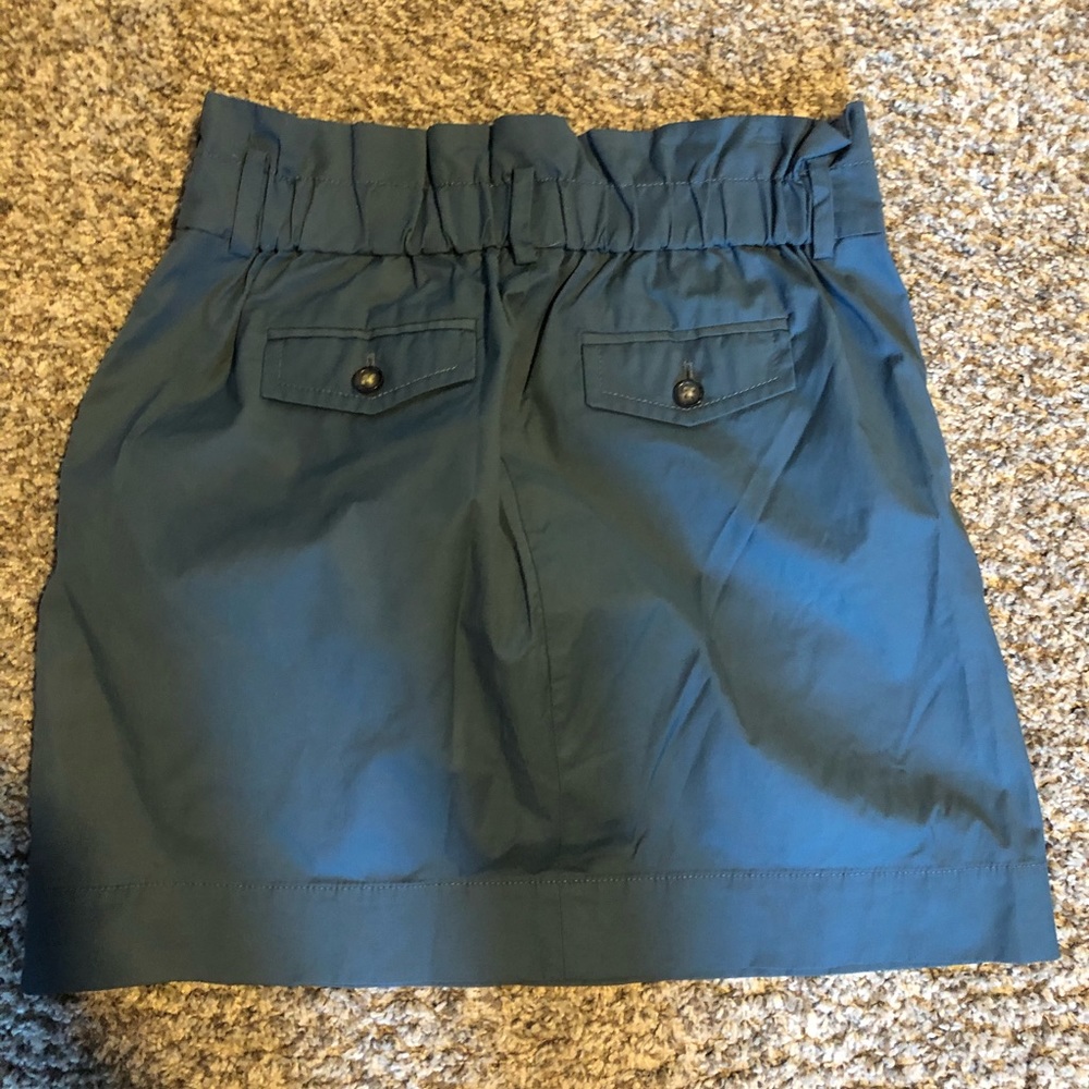 Banana Republic skirt 8 - Picture 3 of 5